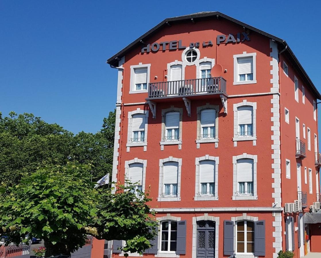 Hotel De La Paix Oloron-Sainte-Marie Bagian luar foto